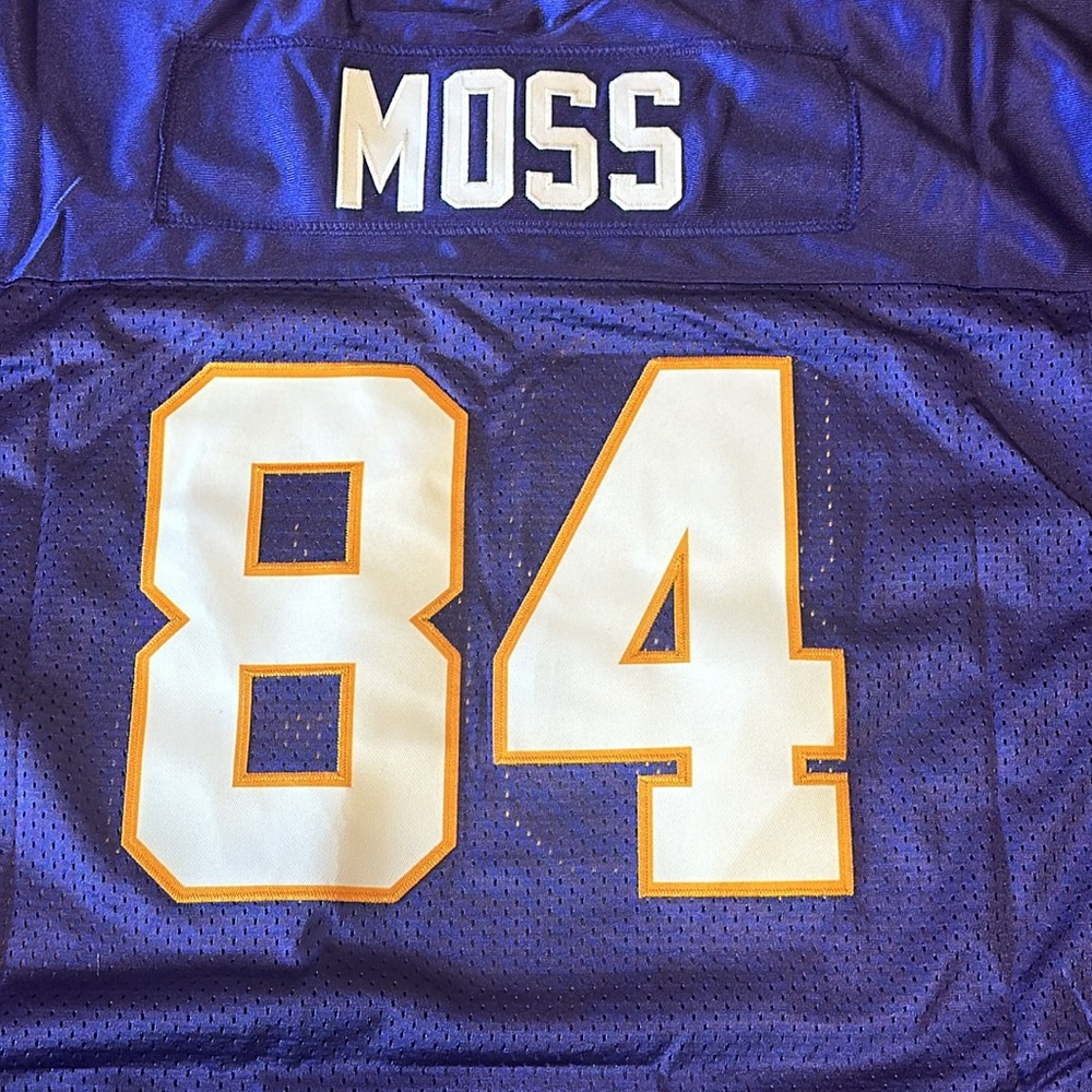 Randy Moss Minnesota Vikings jersey - Picture 2 of 5